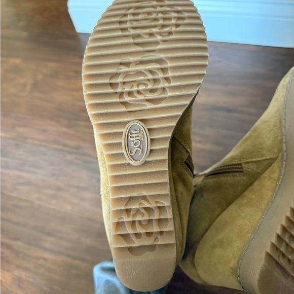 Sofft NWOT Shary Aqua Waterproof Camel Color Ankle Booties-Size 9 - Picture 6 of 16